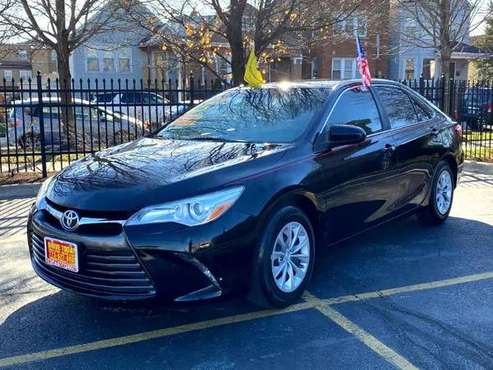 2015 TOYOTA CAMRY LE - cars & trucks - by dealer - vehicle... for sale in Chicago, IL