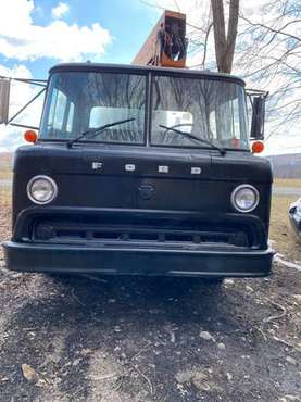 1969 Ford C600! Cab over for sale in Moscow, PA