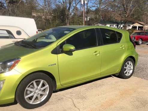 2015 Toyota Prius c - cars & trucks - by dealer - vehicle automotive... for sale in Hickory, NC