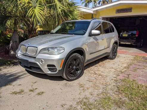 2013 BMW X5 X50i Twin-Turbo 400HP - cars & trucks - by owner -... for sale in Indialantic, FL