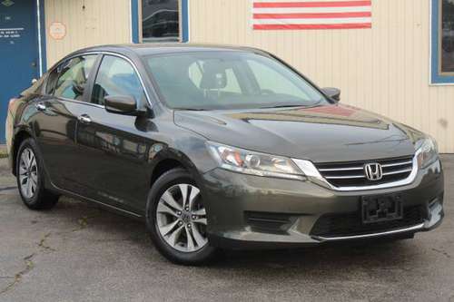 2014 HONDA ACCORD * GAS SAVER * BACK UP CAM * WARRANTY *** for sale in Highland, IL