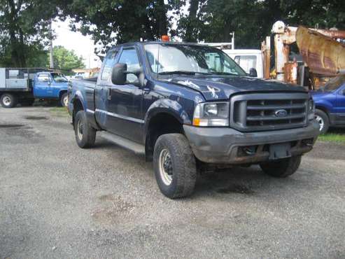 2003 Ford F350 4x4 - cars & trucks - by dealer - vehicle automotive... for sale in Salisbury, VT