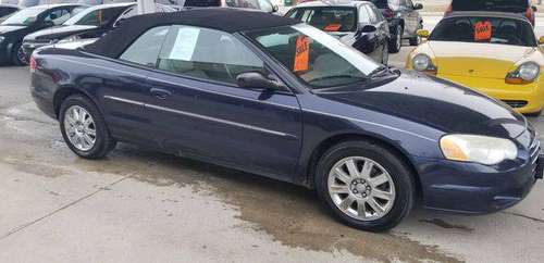 2004 CHRYSLER SEBRING LIMITED EZ FINANCING AVAILABLE for sale in Springfield, IL