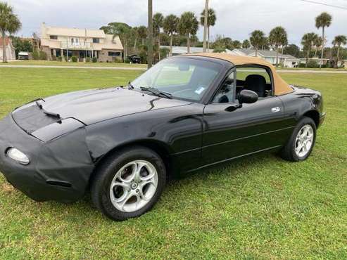Mazda Miata 1996 112K Miles! Garaged! Unreal Condition! - cars & for sale in Ormond Beach, FL