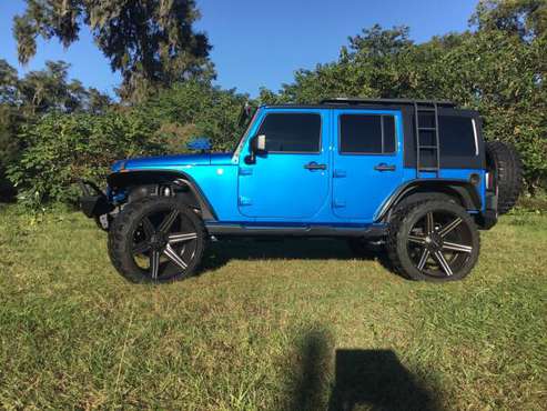 JEEP WRANGLER UNLIMITED - cars & trucks - by owner - vehicle... for sale in Hernando, FL