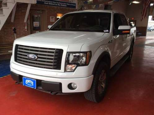 2012 FORD F150 4WD V8 FFV CREW CAB 5.0L FX4 - cars & trucks - by... for sale in Wilson, TX