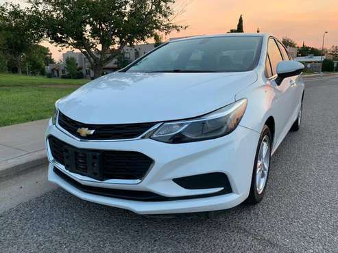 2018 CHEVROLET CRUZE LT / CLEAN TITLE / 4 CYLINDER / CLEAN CARFAX -... for sale in El Paso, TX