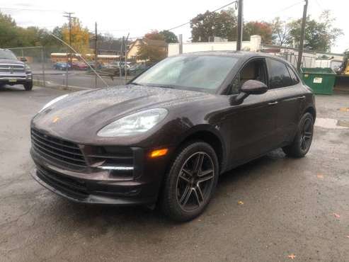 2021 Porsche Macan 870 mi, by owner for sale in NEW YORK, NY