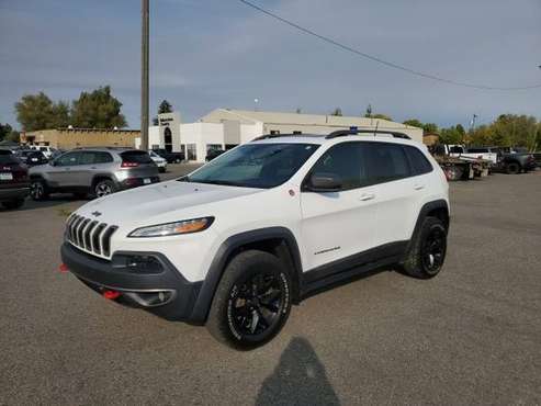 2016 Jeep Cherokee Trailhawk - cars & trucks - by dealer - vehicle... for sale in LIVINGSTON, MT