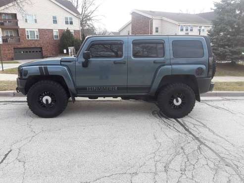 06-----Hummer-----H3------4x4 - cars & trucks - by owner - vehicle... for sale in Waukesha, WI