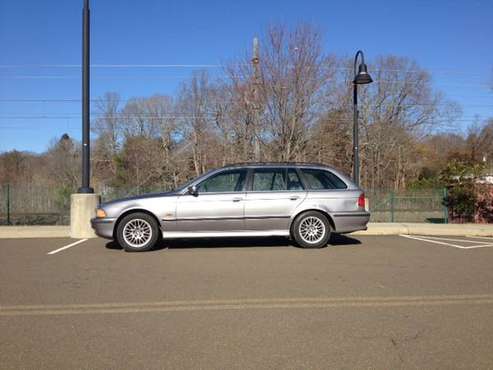2000 BMW 528iaT Touring (wagon) - cars & trucks - by owner - vehicle... for sale in clinton, CT