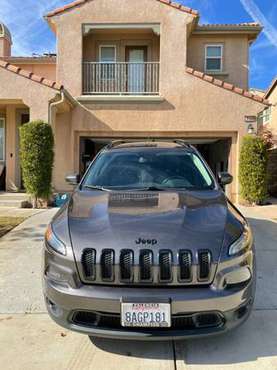 2018 Jeep Cherokee - cars & trucks - by owner - vehicle automotive... for sale in Valencia, CA