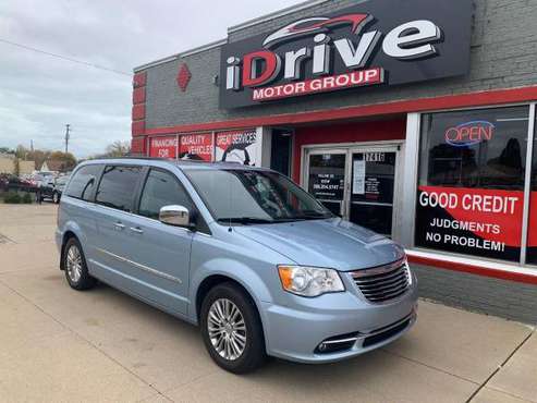 2013 Chrysler Town and Country Touring L 4dr Mini Van - cars &... for sale in Eastpointe, MI