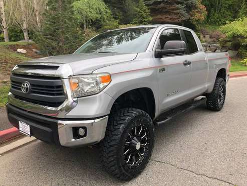 2014 Toyota Tundra Double Cab SR5 4WD - 5 7L V8, Lifted, Clean for sale in Kirkland, WA
