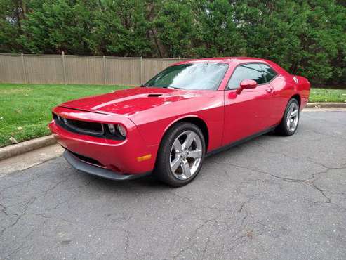 2011 Dodge Challenger - cars & trucks - by dealer - vehicle... for sale in Pineville, NC