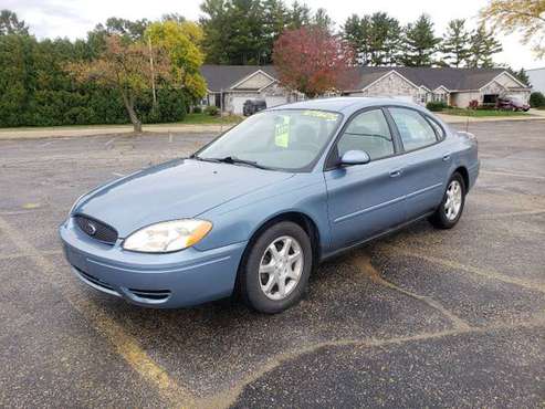 2006 Ford Taurus SEL for sale in Fort Atkinson, WI