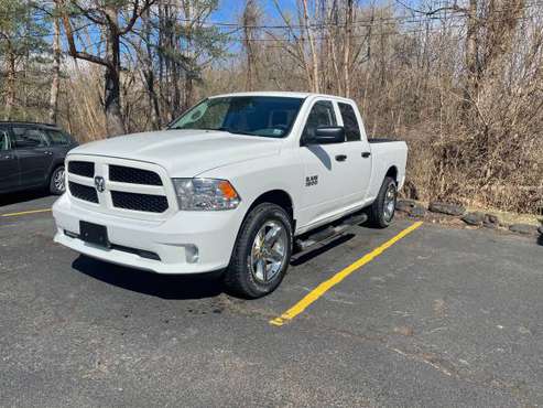 2017 RAM 1500 4x4 quad cab PRISTINE Low miles! - - by for sale in Rochester , NY