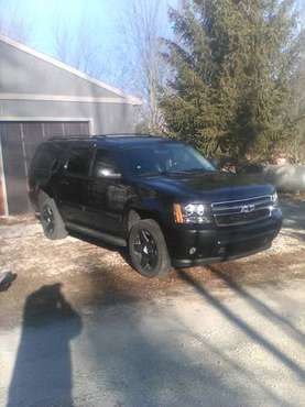 2011 Chevy suburban - cars & trucks - by owner - vehicle automotive... for sale in Sanford, MI