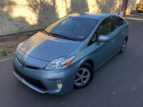 2015 TOYOTA PRIUS II * ONE OWNER * SERVICED * - cars & trucks - by... for sale in philadephia, PA