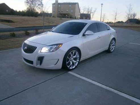 2013 buick regal gs 6speed stick only (130K) hwy miles loaded - cars for sale in Riverdale, GA