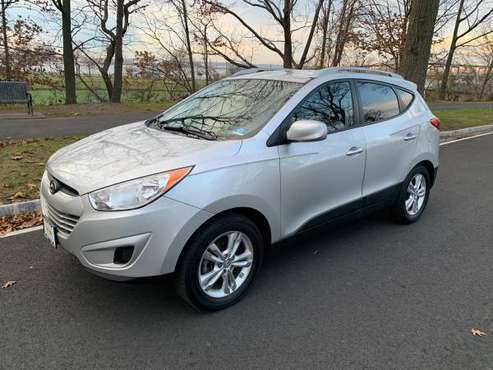 2011 Hyundai Tucson GLS 4dr SUV 2.4L - cars & trucks - by dealer -... for sale in Jersey City, NJ