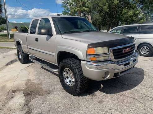2004 GMC Sierra 4wd 4x4 extended cab lifted pickup 5.3 ls v8 clean -... for sale in Deland, FL