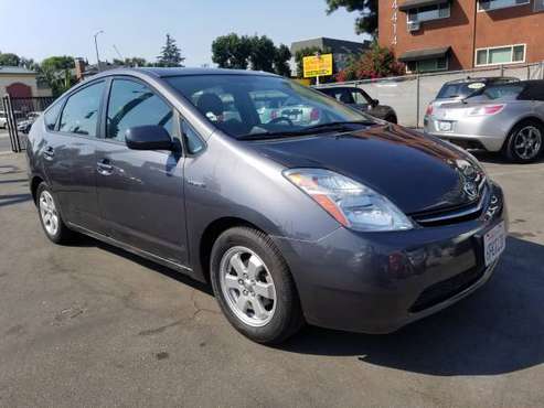 2009 Toyota Prius - cars & trucks - by dealer - vehicle automotive... for sale in Sherman Oaks, CA