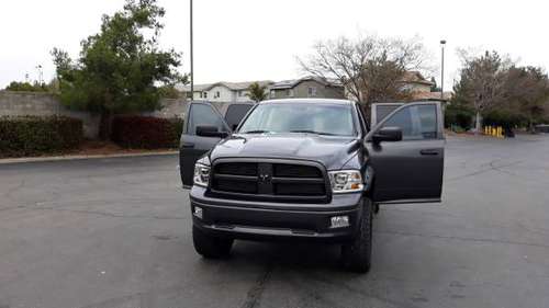 2014 Dodge Ram 4x4 1500 lifted low miles for sale in Antelope, CA