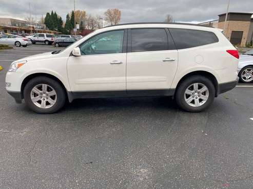 2012 Chevrolet Traverse LT AWD 4dr SUV w/ 1LT - cars & trucks - by... for sale in Kent, WA