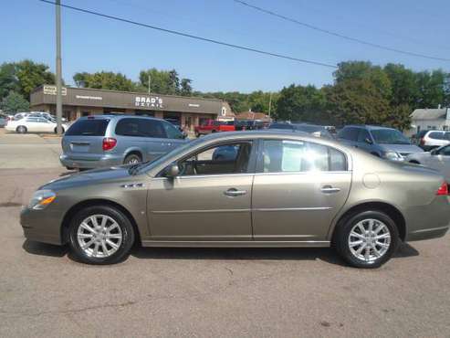 2010 Buick Lucerne nice - cars & trucks - by dealer - vehicle... for sale in Sioux City, IA