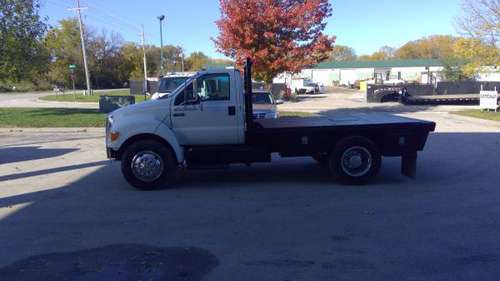 2011 Ford F-650 11ft flatbed 66k miles non cdl for sale in Omaha, MO
