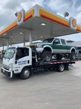2008 Chevrolet W5500HD Tow Truck for sale in Austin, TX