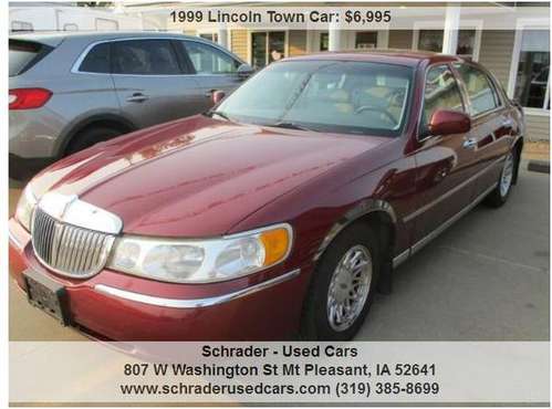 1999 Lincoln Town Car Signature 4dr Sedan 147000 Miles - cars &... for sale in Mount Pleasant, IA