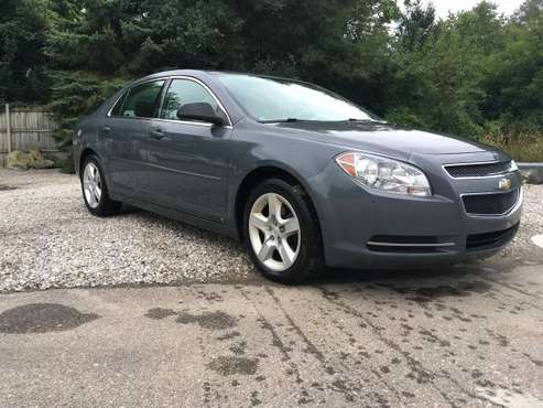 2009 Chevy Malibu ls - CLEAN! only 124,000 miles for sale in Wixom, MI