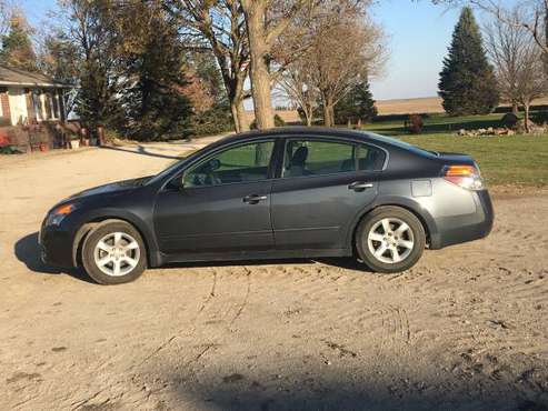 2009 Nissan Altima - cars & trucks - by owner - vehicle automotive... for sale in Woodward, IA