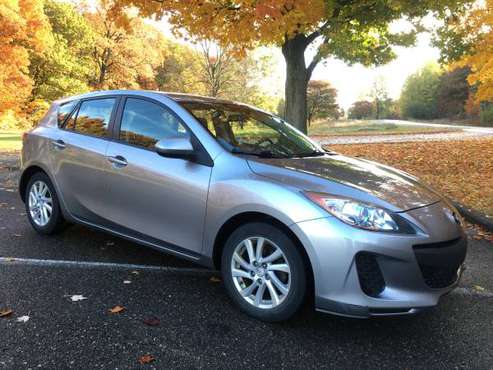 2012 Mazda 3 Hatchback super clean - cars & trucks - by owner -... for sale in New Hudson, MI