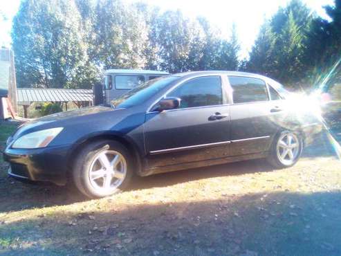 2005 HONDA ACCORD RUNS AND DRIVES GOOD - cars & trucks - by owner -... for sale in Rhodhiss, NC