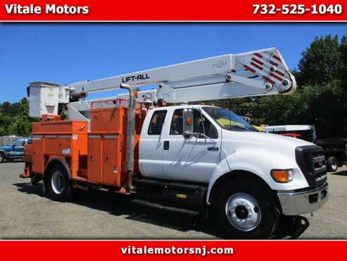 2006 Ford F-750 SUPER CAB BUCKET TRUCK 55 FOOT REACH for sale in South Amboy, PA