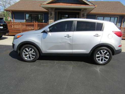2015 Kia Sportage LX AWD - - by dealer - vehicle for sale in Hamilton, OH