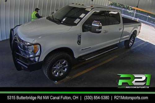 2017 Ford F-250 F250 F 250 SD Lariat FX4 OFF-ROAD Crew Cab 4WD Your... for sale in Canal Fulton, OH