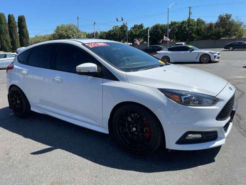 2017 Ford Focus ST ST2 Moonroof Leather Wheels 35k Miles HUGE for sale in CERES, CA