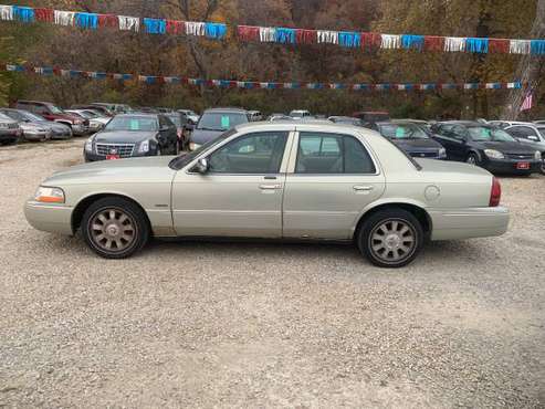 2003 MERCURY GRAND MARQUIS ******** ONLY 95K MILES ******* LOADED... for sale in Kansas City, MO