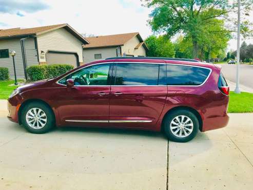 2017 Chrysler Pacifica Touring-L for sale in Fargo, ND