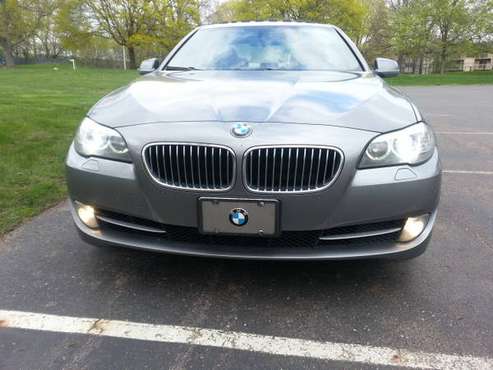 2013 BMW 528i xDrive Sedan AWD GREAT ON GAS Lthr Moon Only for sale in Lansing, MI