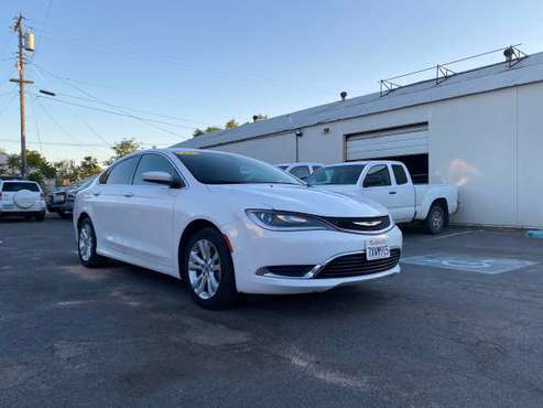 2015 Chrysler 200 Limited LOW MILES 84K CAS SAVER for sale in Sacramento , CA