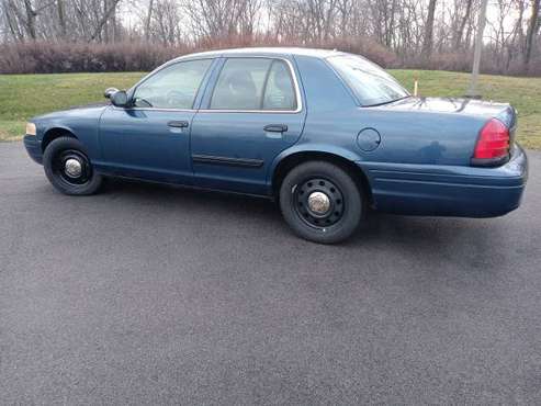 2011 ford crown victoria - cars & trucks - by owner - vehicle... for sale in Buffalo, NY