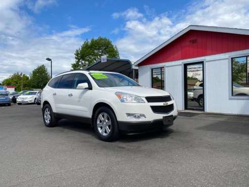 2010 CHEVROLET TRAVERSE LT SPORT UTILITY 4D SUV AWD All Wheel Drive for sale in Portland, OR