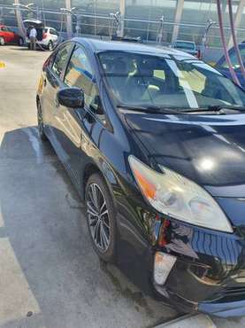 Toyota prius clean title for sale in Downey, CA