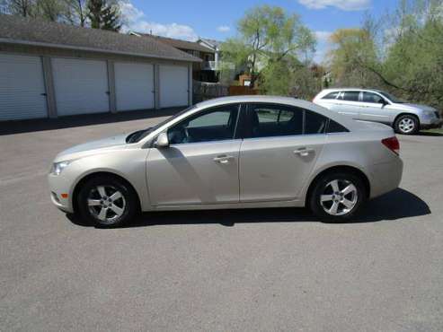 2011 chevrolet Cruze - - by dealer - vehicle for sale in Montrose, MN