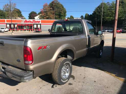 2003 F350 XLT Reg Cab 4x4 6-speed gas REDUCED - cars & trucks - by... for sale in Somerset, PA